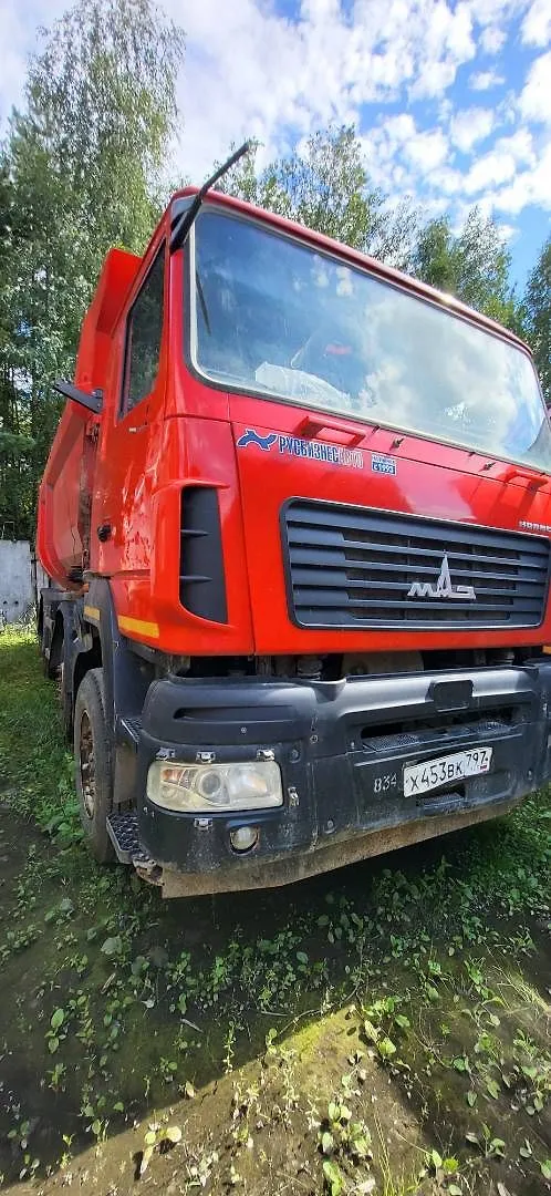 МАЗ 6516 8x4 Самосвал, фото 2