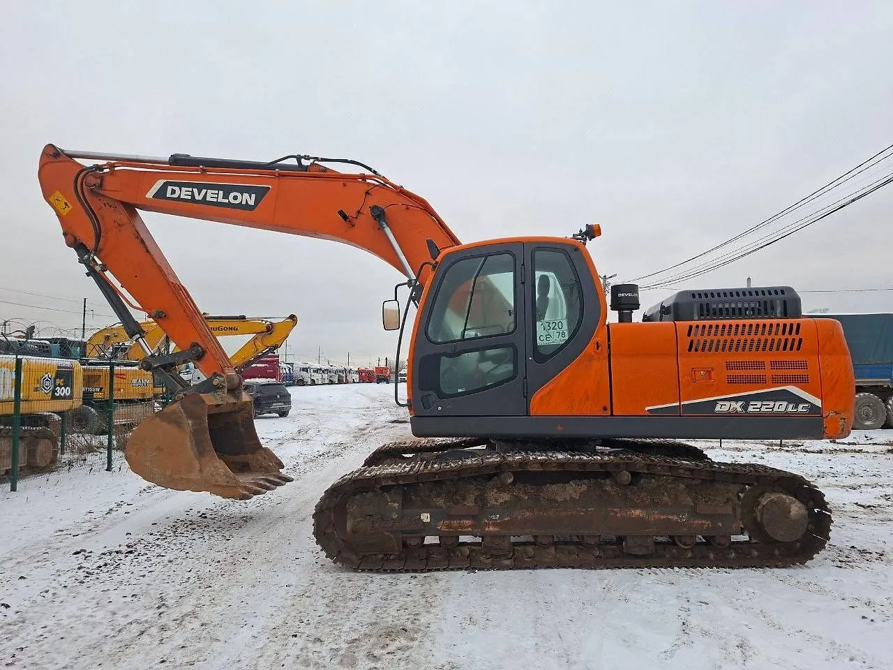 Doosan DX220 Экскаватор, фото 4