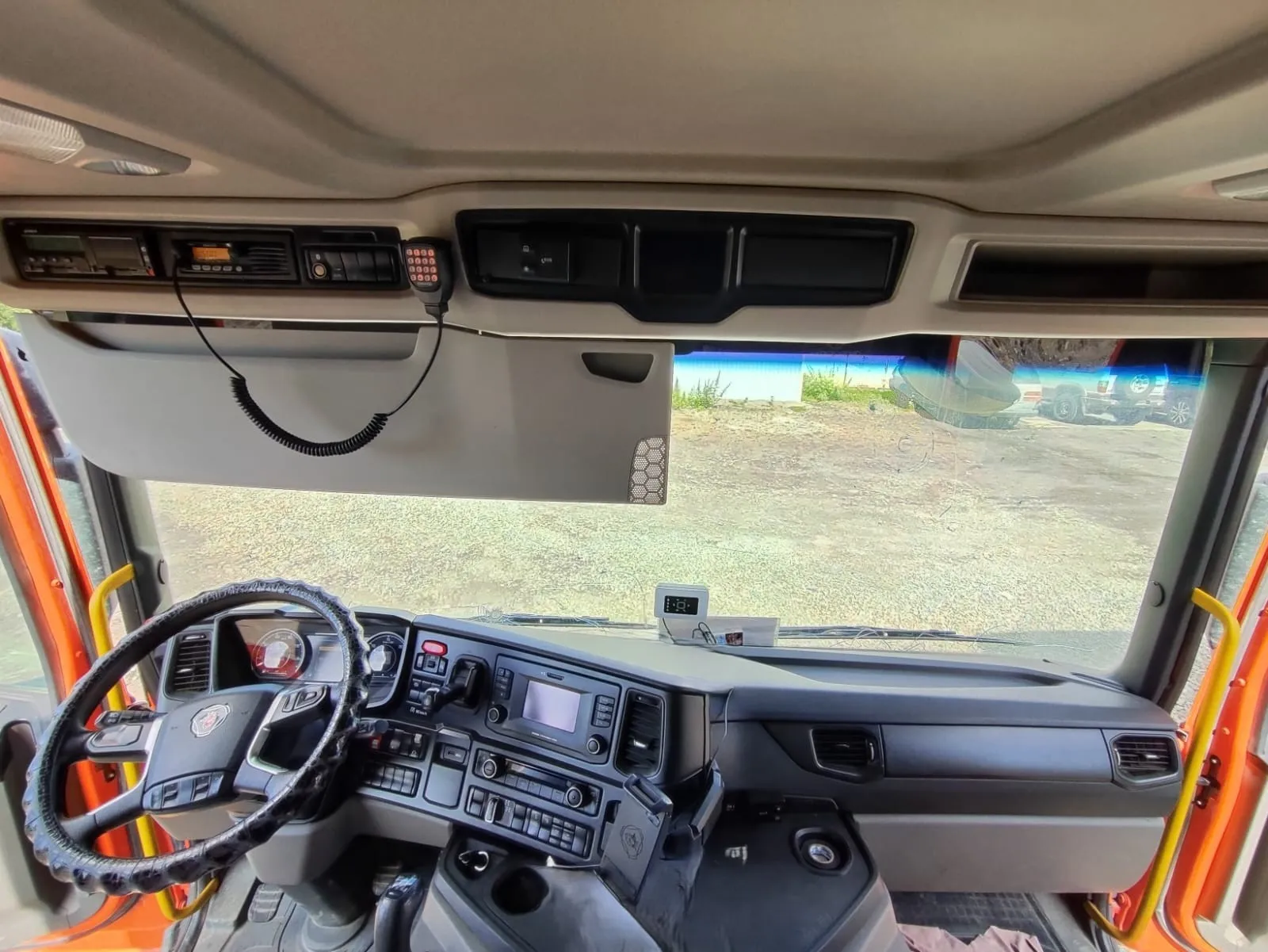 Scania P 8x4 Самосвал, фото 5