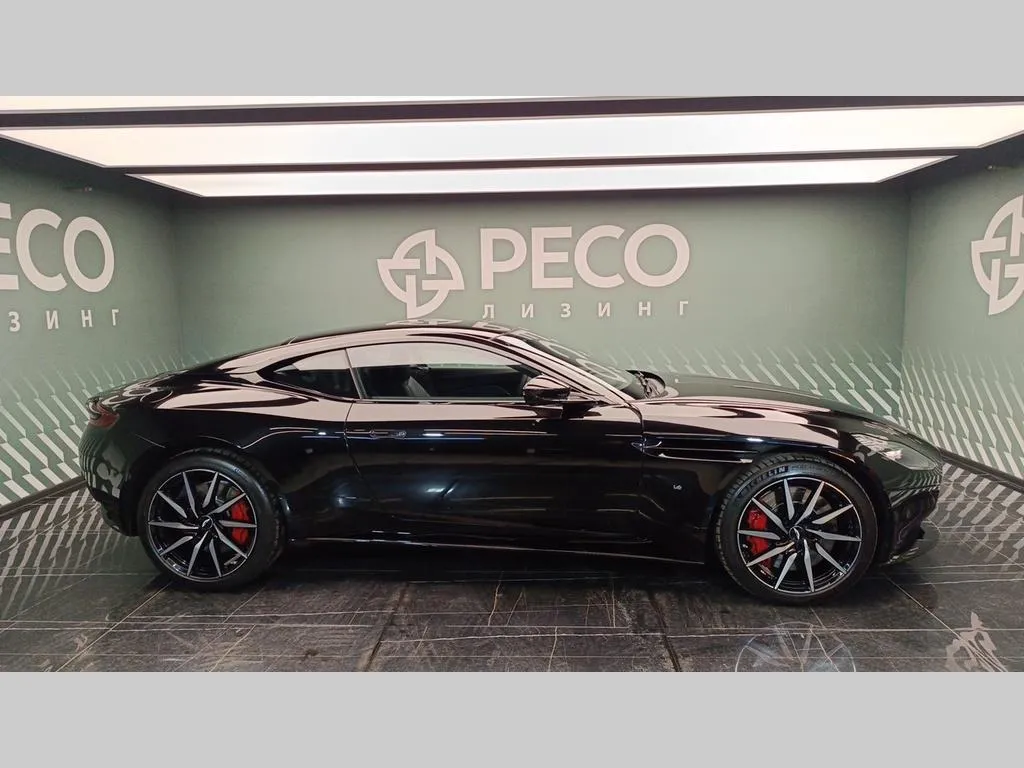 ASTON MARTIN DB11, фото 4