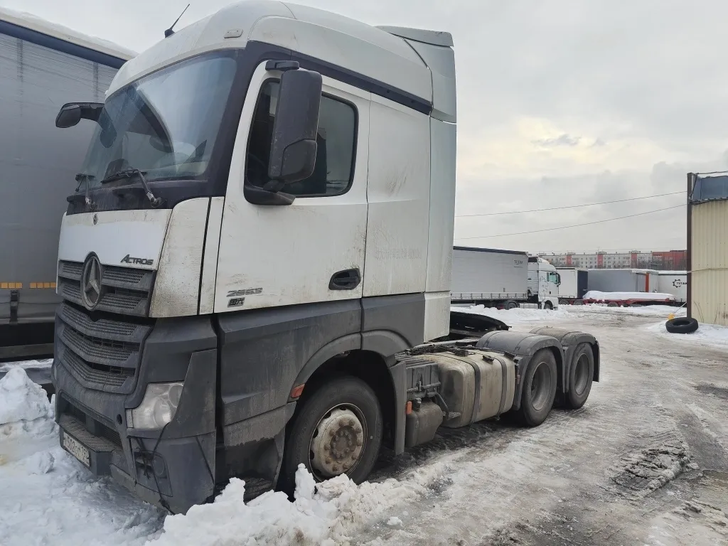 Mercedes-Benz Actros, фото 2