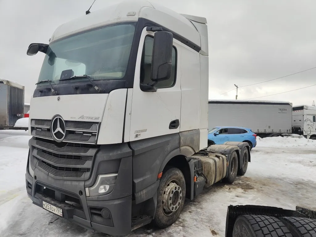 Mercedes-Benz Actros, фото 2