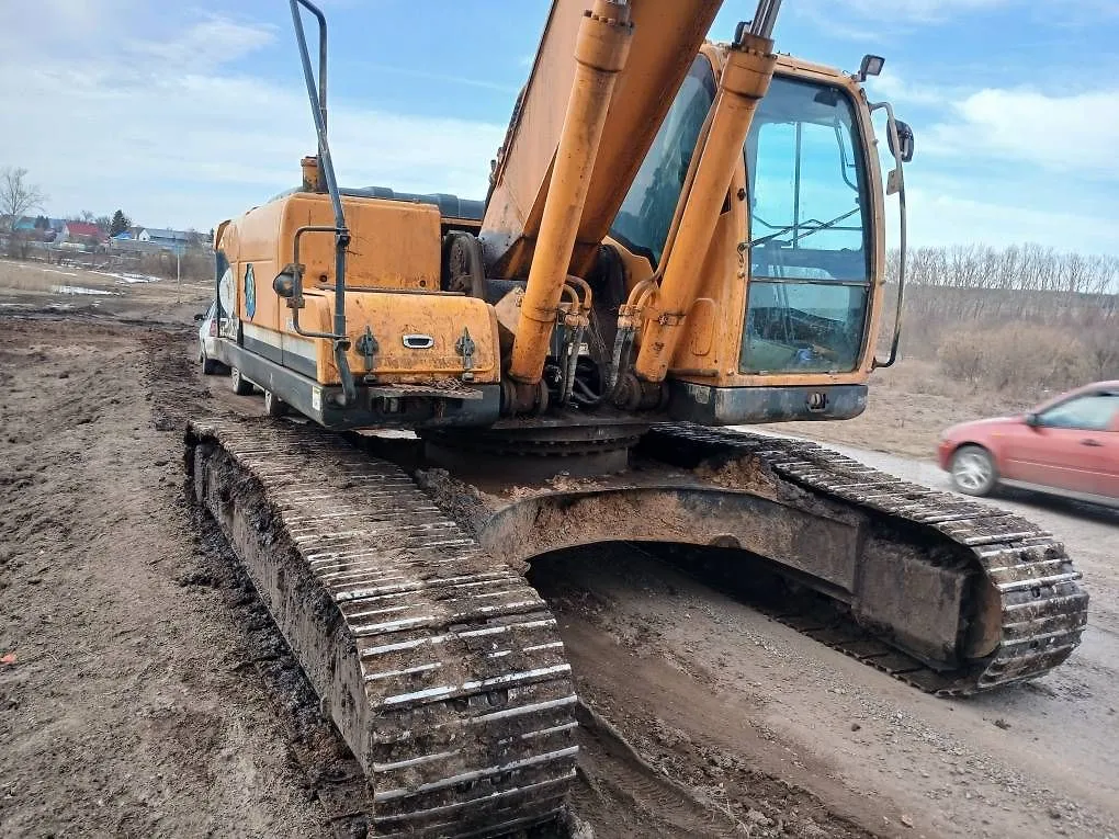 Hyundai R260 Экскаватор, фото 2