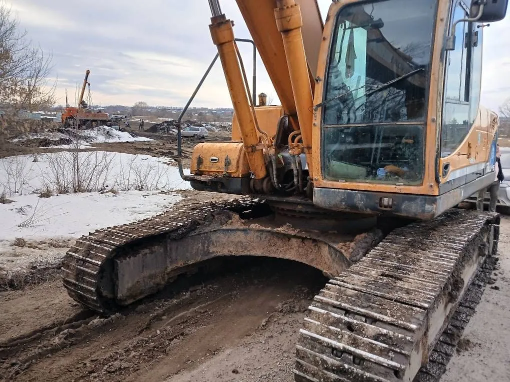 Hyundai R260 Экскаватор, фото 3