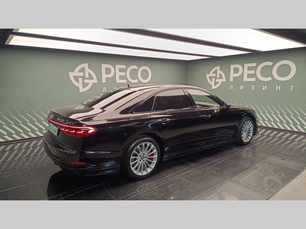 Audi A8, фото 3