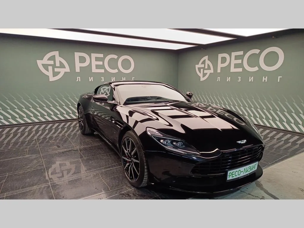 ASTON MARTIN DB11, фото 2