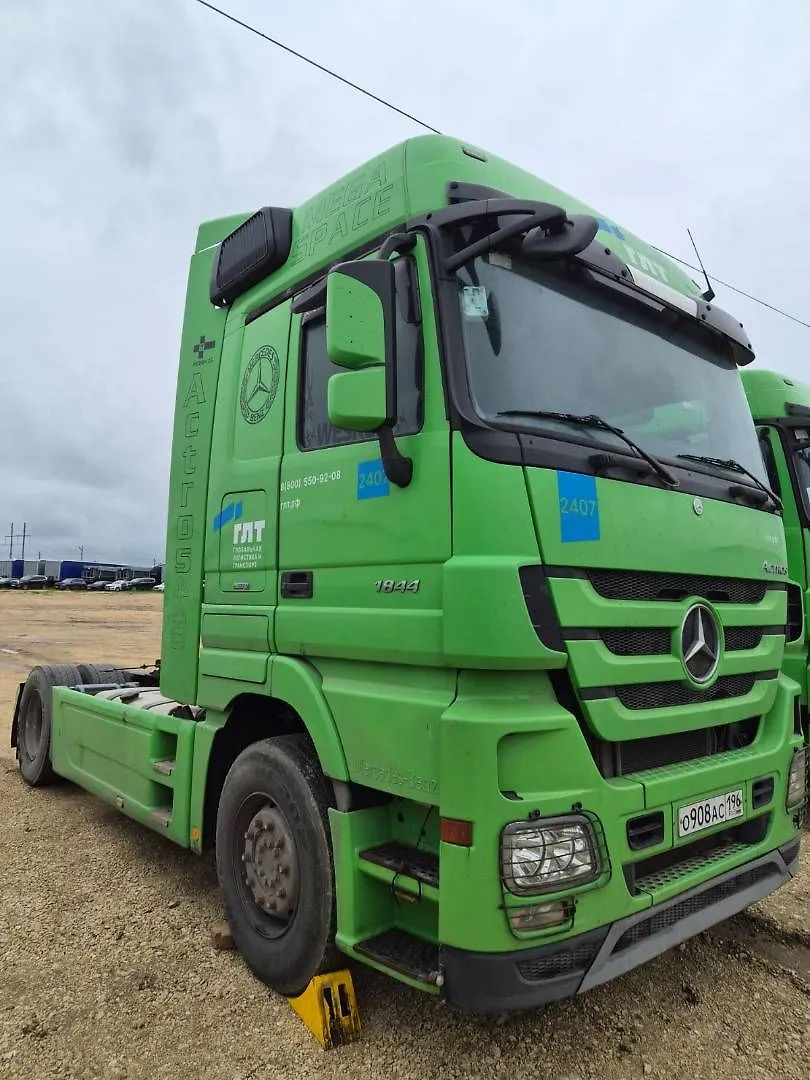 Mercedes-Benz ACTROS 4x2 Седельный тягач, фото 2
