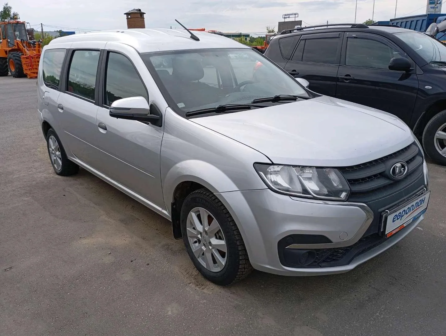 LADA Largus универсал Классик Плюс 5 мест 1.6 90 л.с. МТ, фото 2