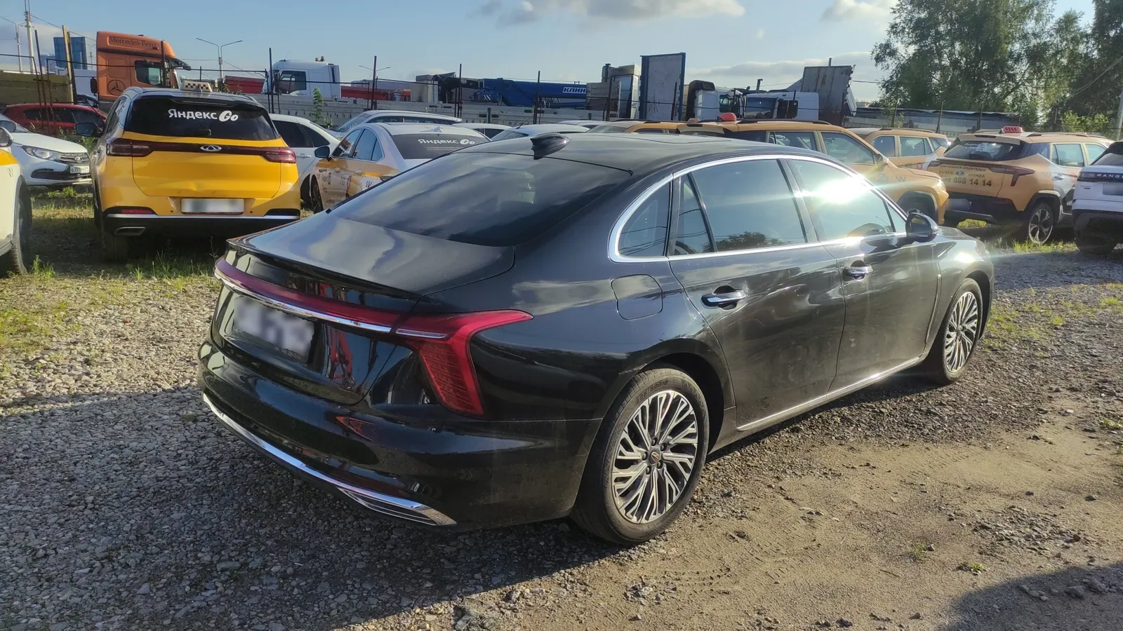 Hongqi H5, фото 3