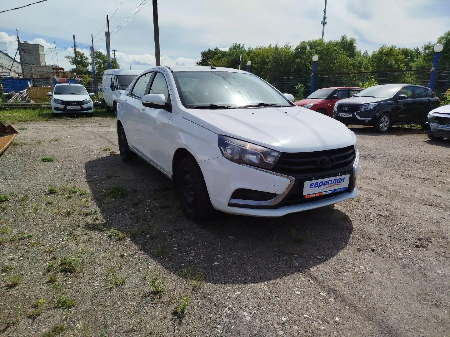 LADA Vesta седан 1.6 Comfort Optima, фото 2