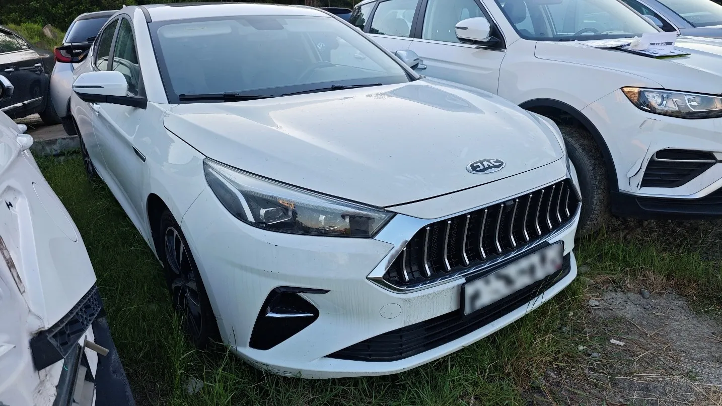 JAC J7, фото 2