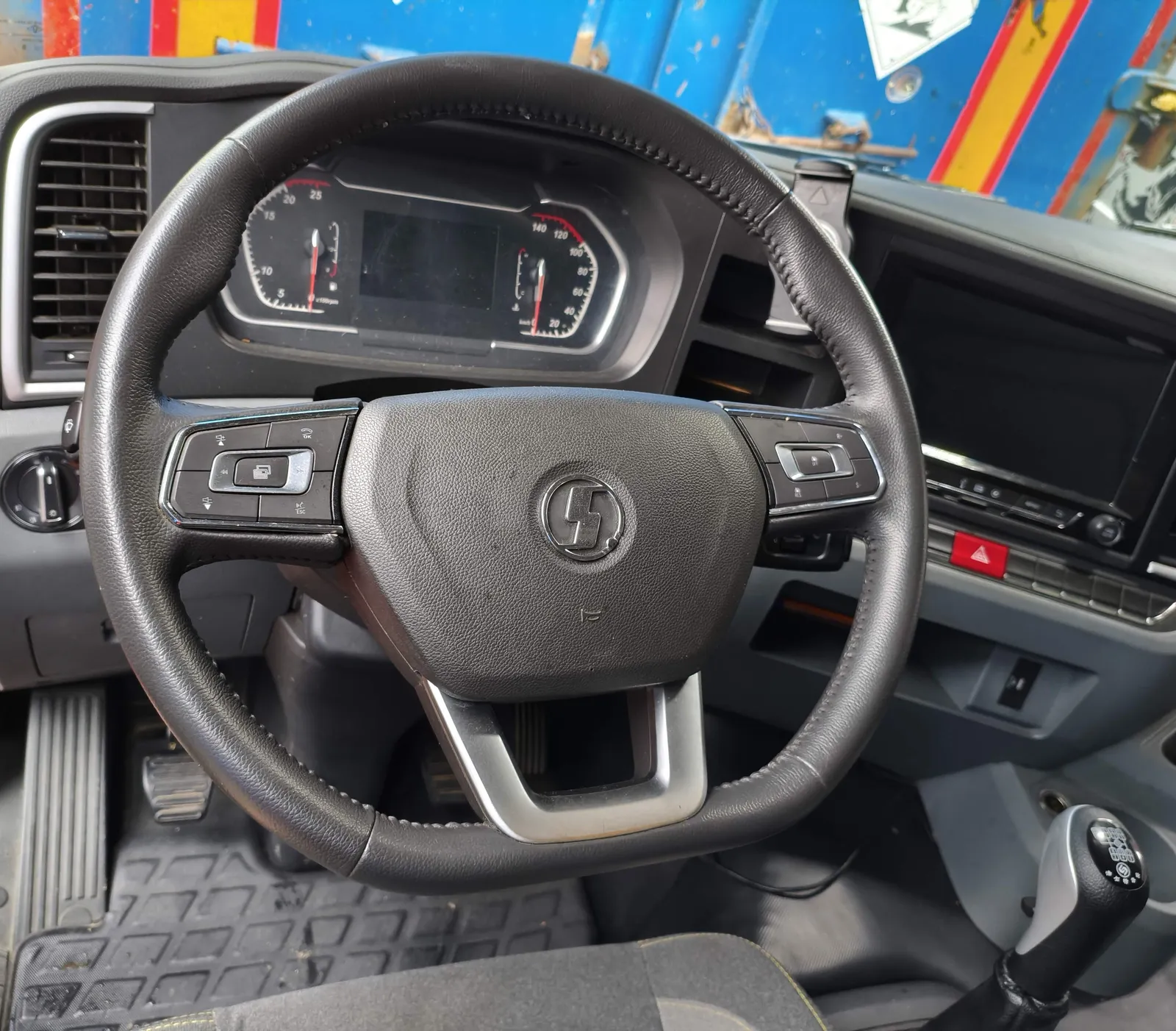 Shacman SX* 8x4 Самосвал, фото 5