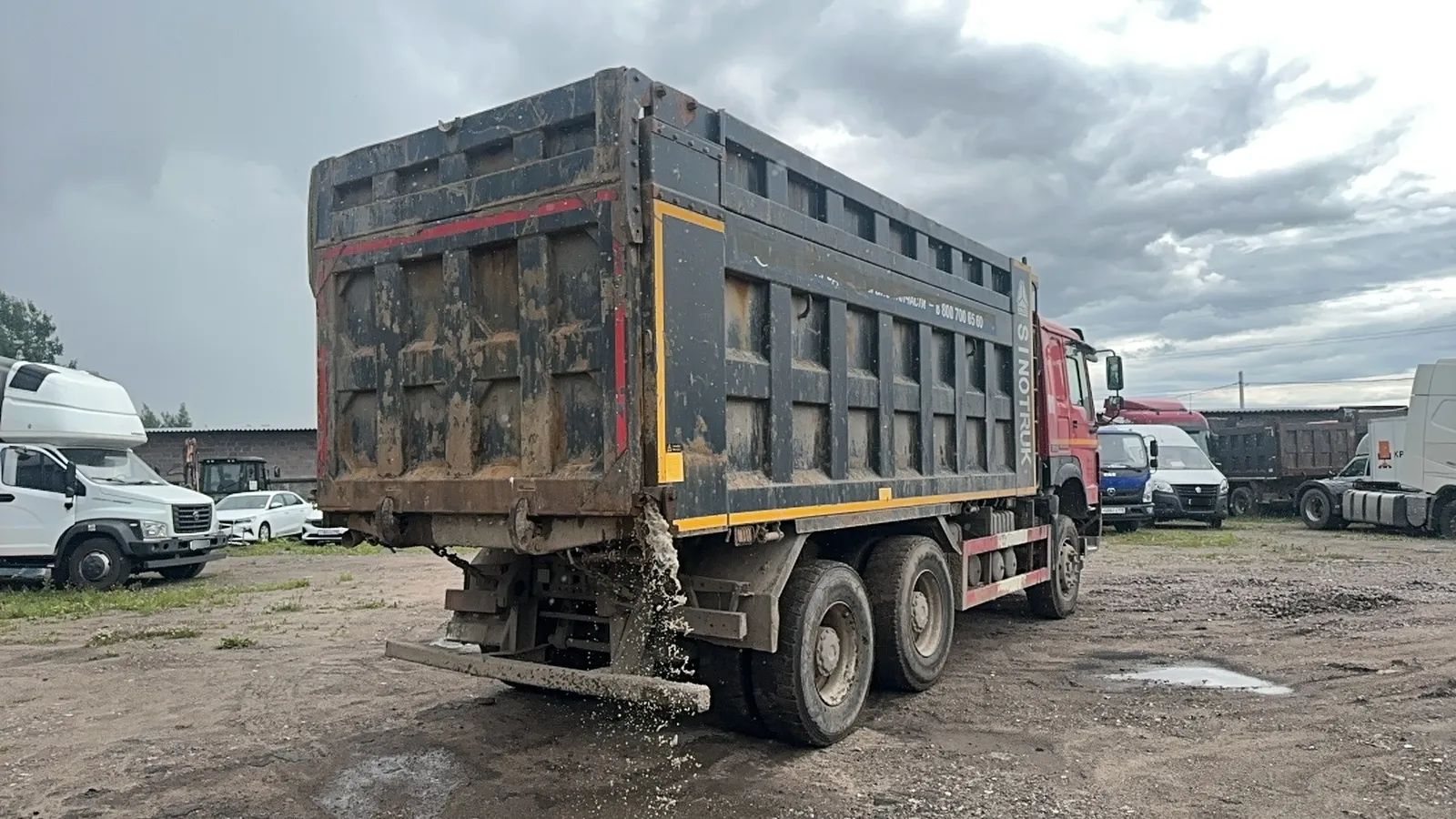 HOWO ZZ* 6x4 Самосвал, фото 3