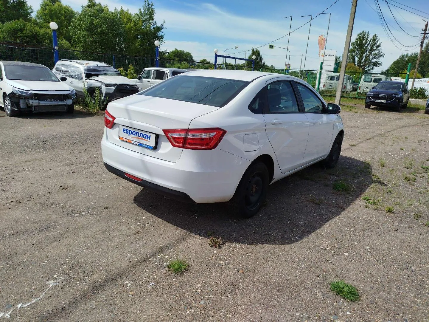 LADA Vesta седан 1.6 Comfort Optima, фото 3