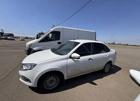 LADA Granta, фото 3