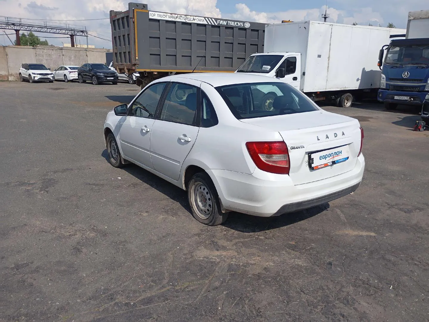 LADA Granta седан Классик 24 Кондиционер 1.6 90 л.с. МТ, фото 4
