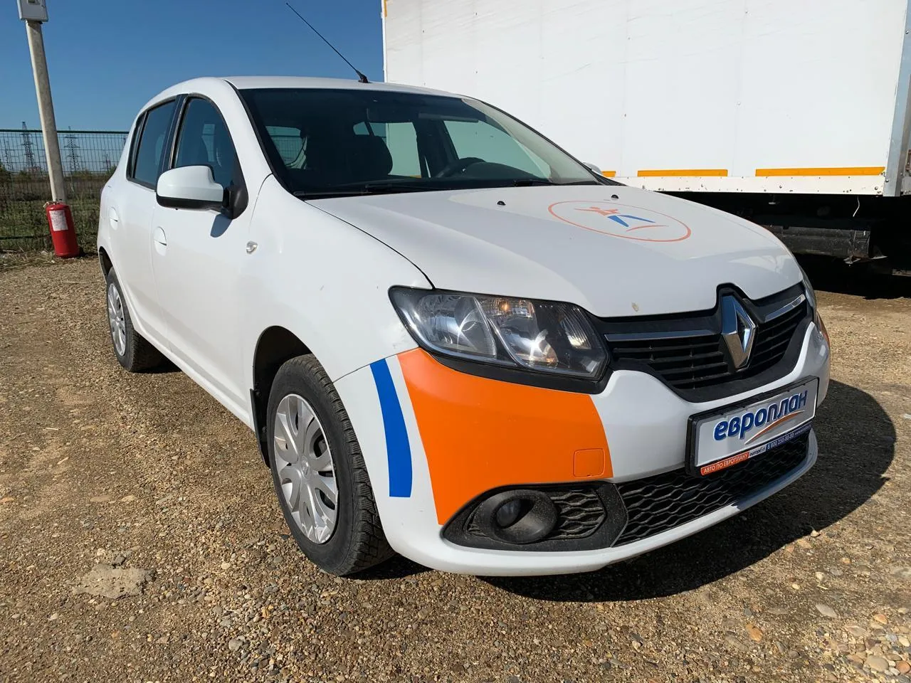 Renault Sandero 1.6 Access, фото 2