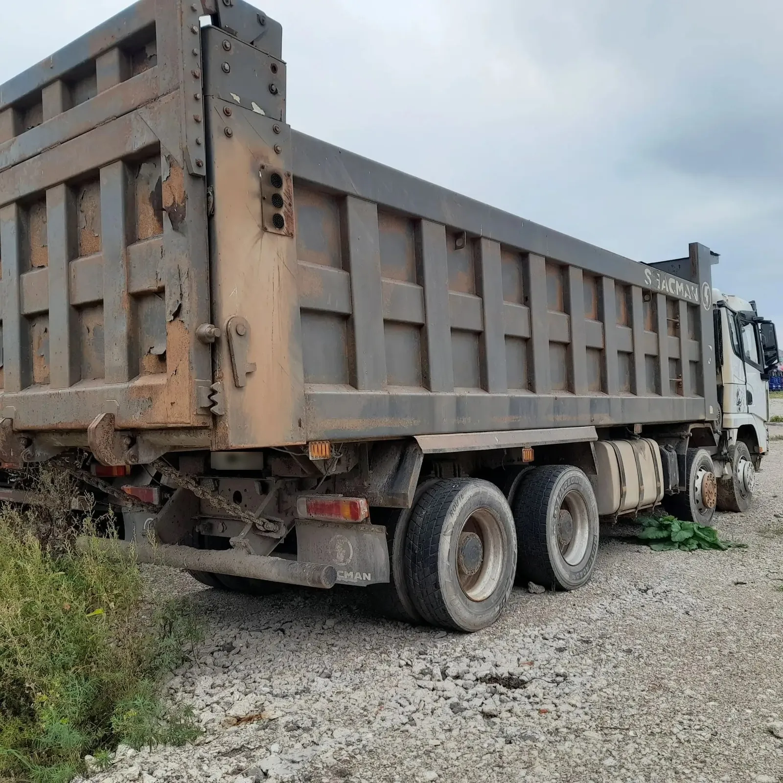 Shacman SX* 8x4 Самосвал, фото 3