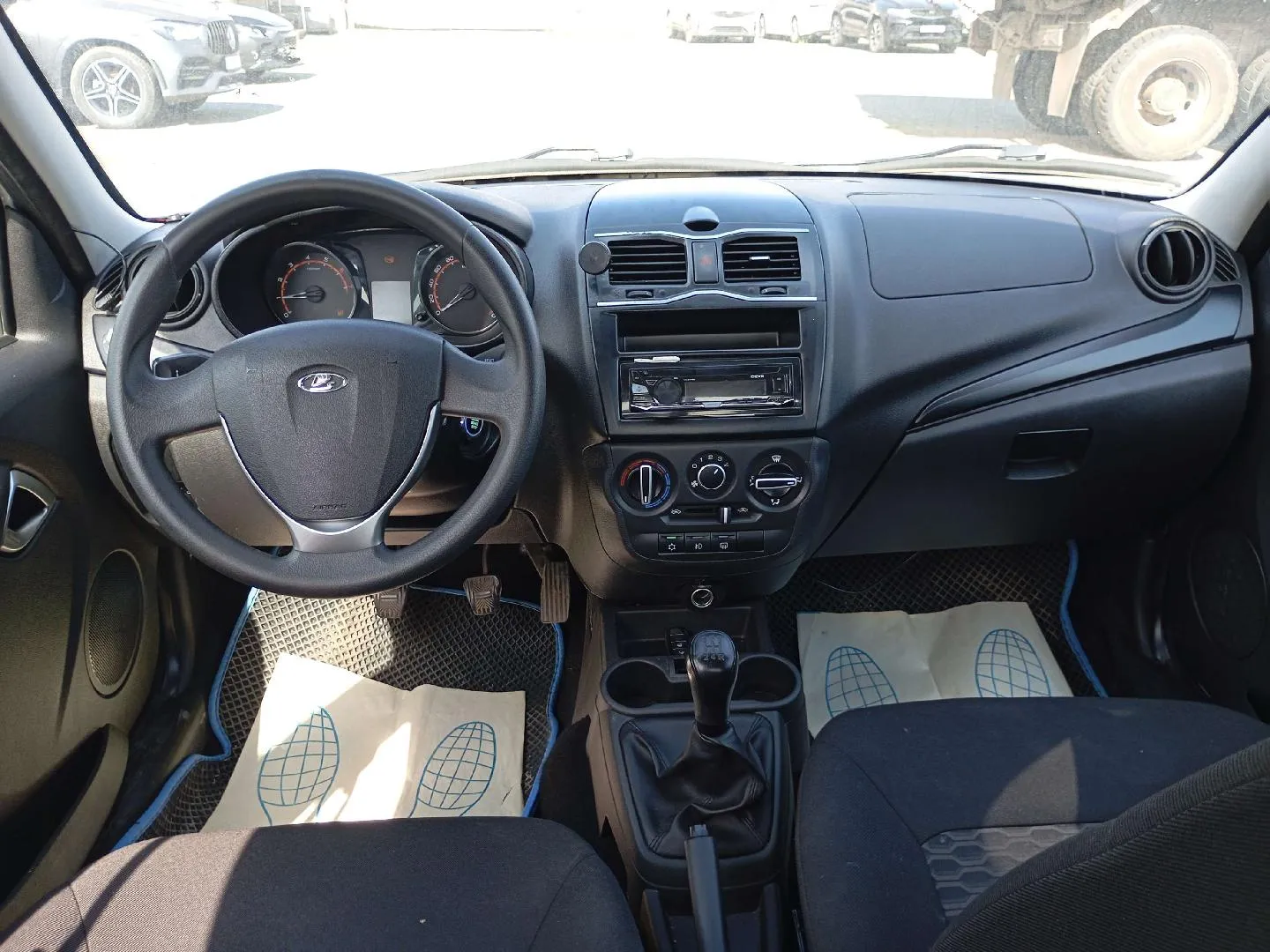 LADA Granta седан Классик 24 Кондиционер 1.6 90 л.с. МТ, фото 5