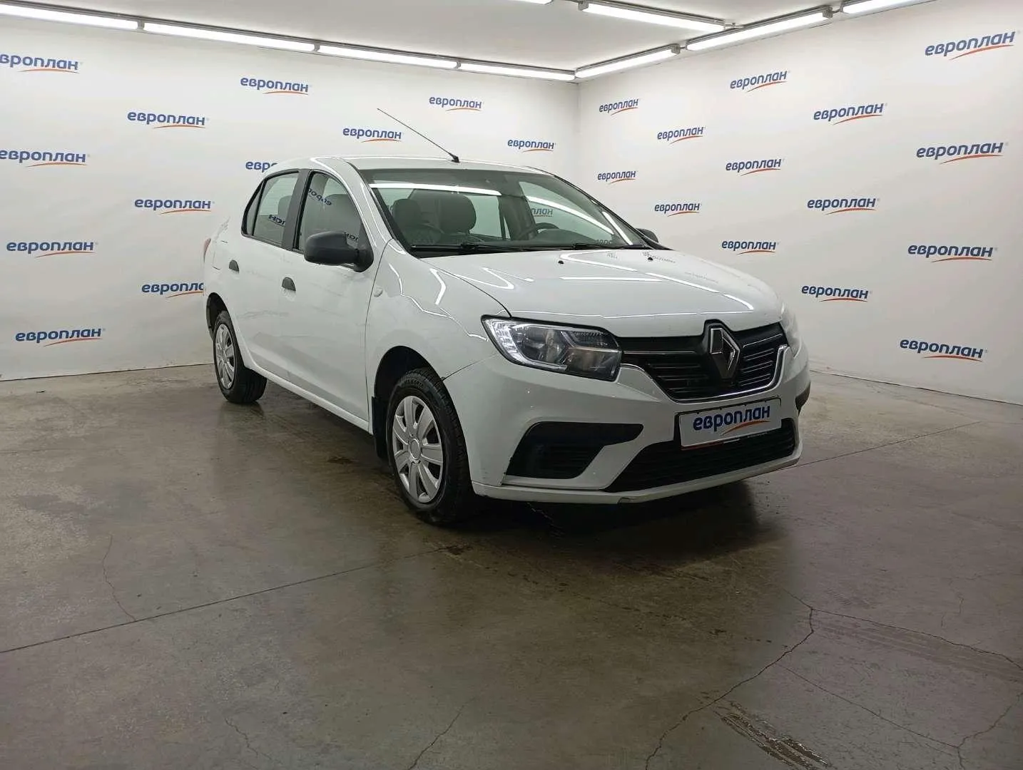 Renault Logan, фото 2