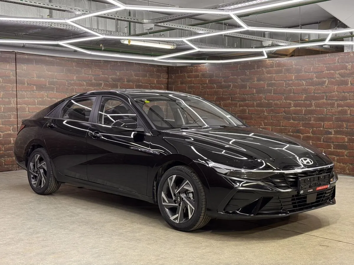 Hyundai Elantra, фото 3