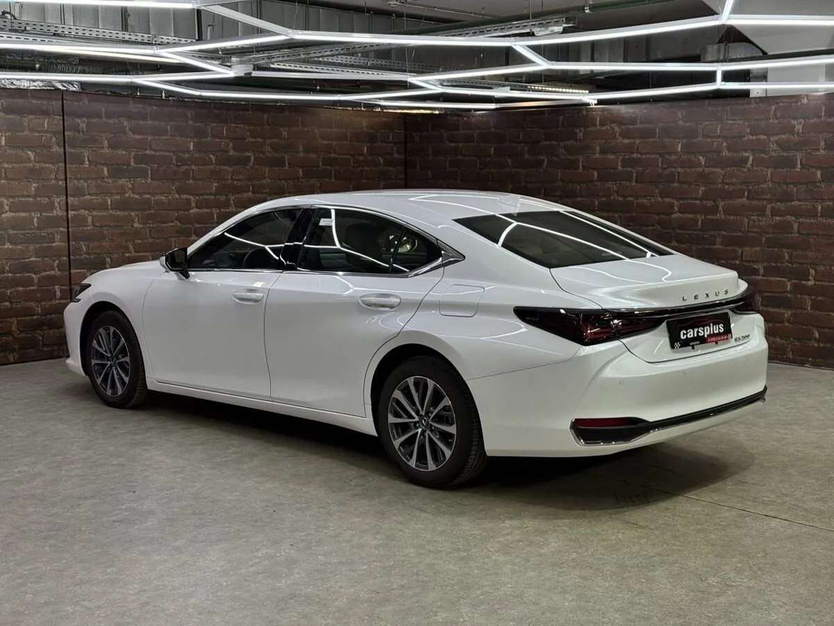 Lexus ES, фото 4