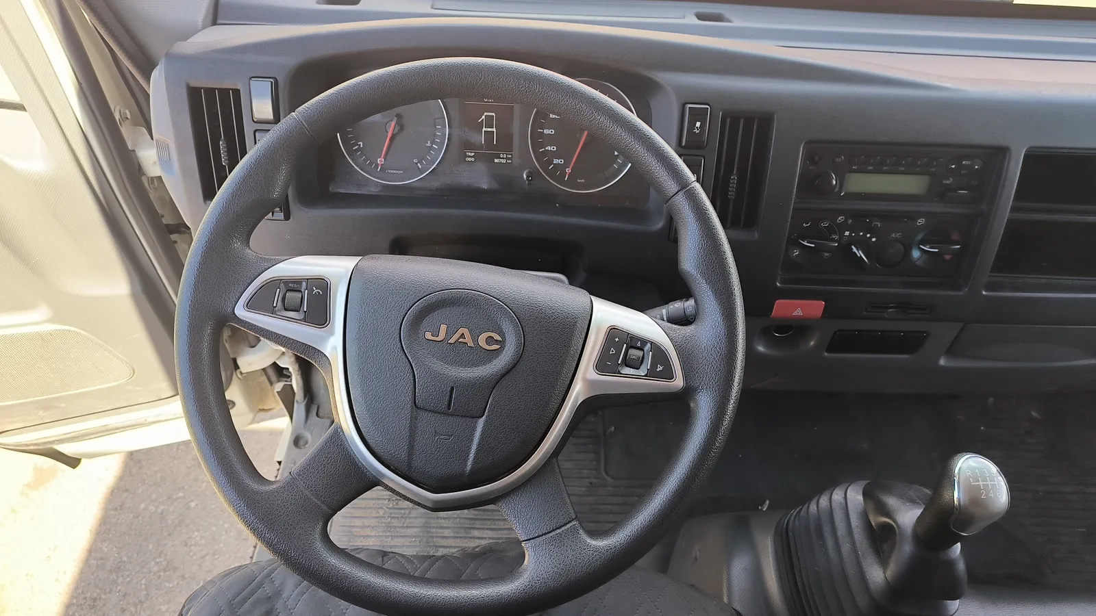 ТТМ-Центр АБ-73* на шасси JAC N90 4x2 Бортовой (Евроборт), фото 5