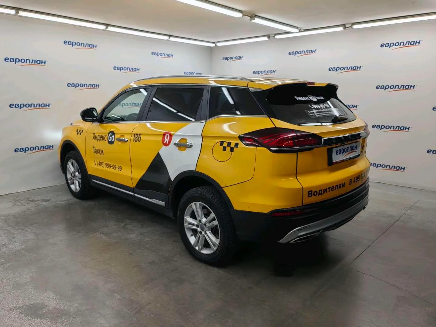 Geely Atlas Pro Комфорт 1.5Т 150 л.с. АТ, фото 4