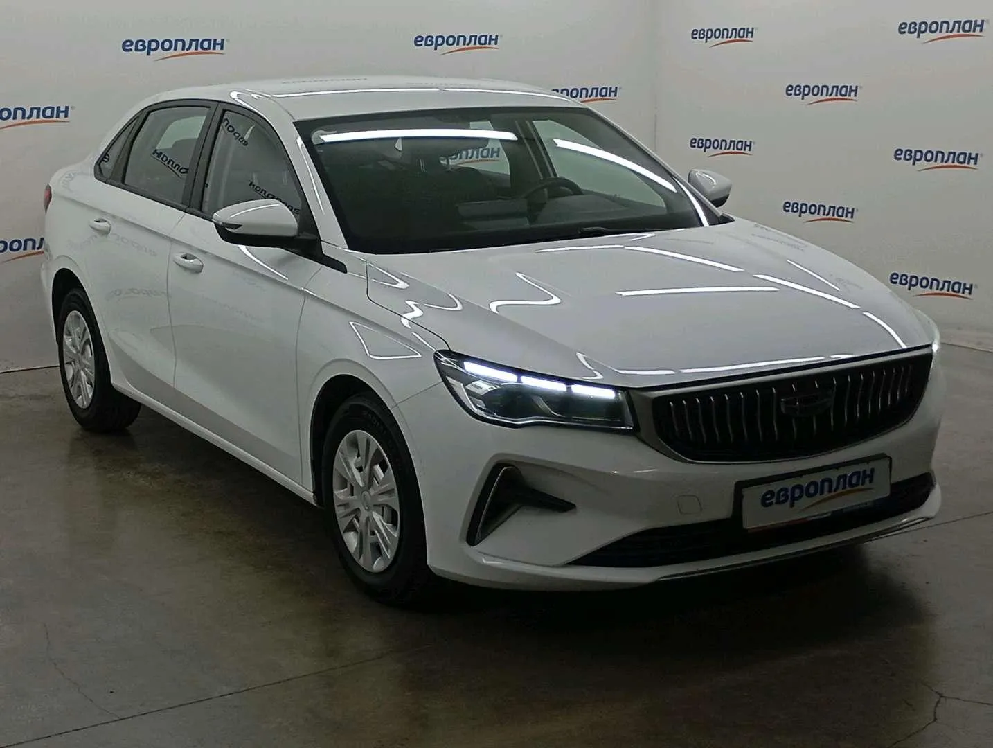 Geely Emgrand Комфорт 1.5 АТ, фото 2