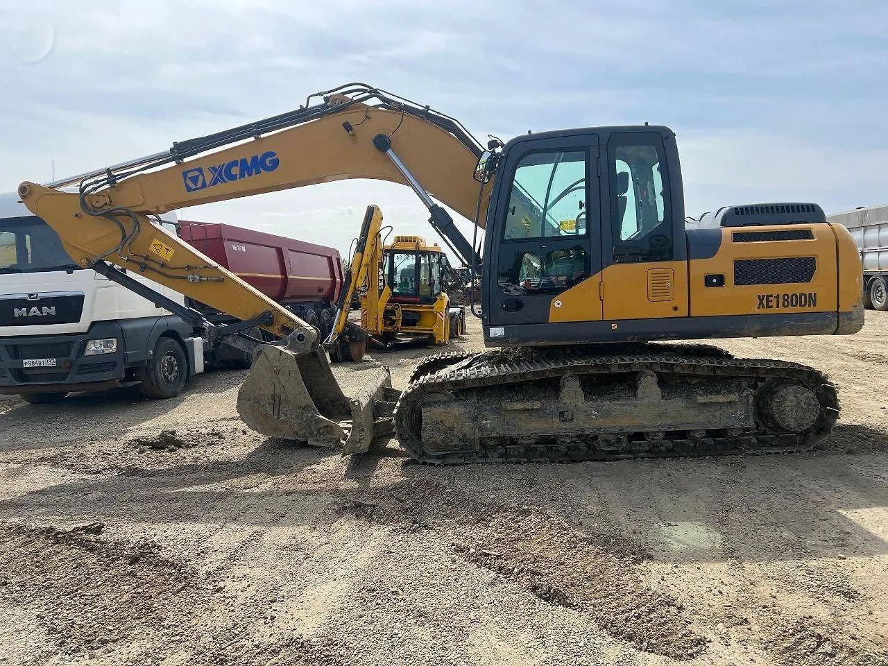 XCMG XE180* Экскаватор, фото 5