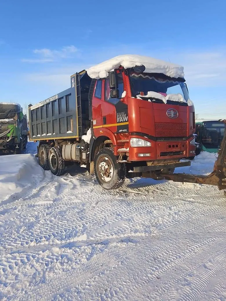 FAW J6 6x6 Самосвал, фото 2