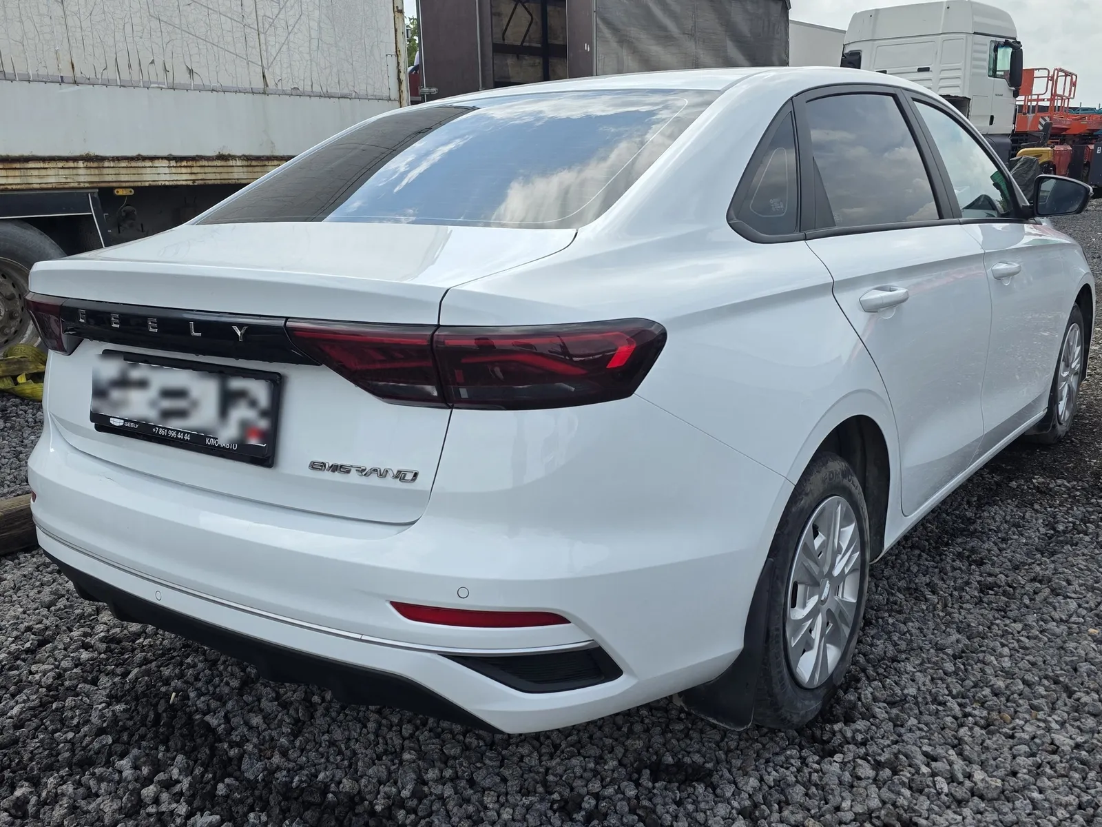 Geely EMGRAND, фото 3