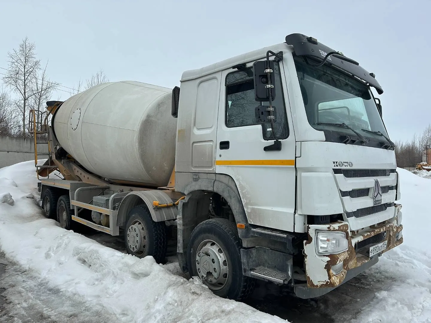 HOWO ZZ* 8x4 Автобетоносмеситель, фото 2