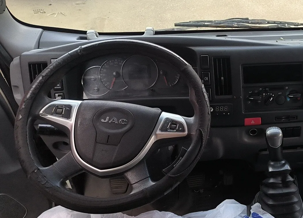 РусТрак 5389* на шасси JAC N120 4x2 Изотермический/рефрижератор с ги, фото 4