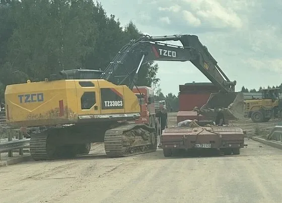 TZCO Гусеничный гидравлический экскаватор TZCO TZ330C3, фото 3