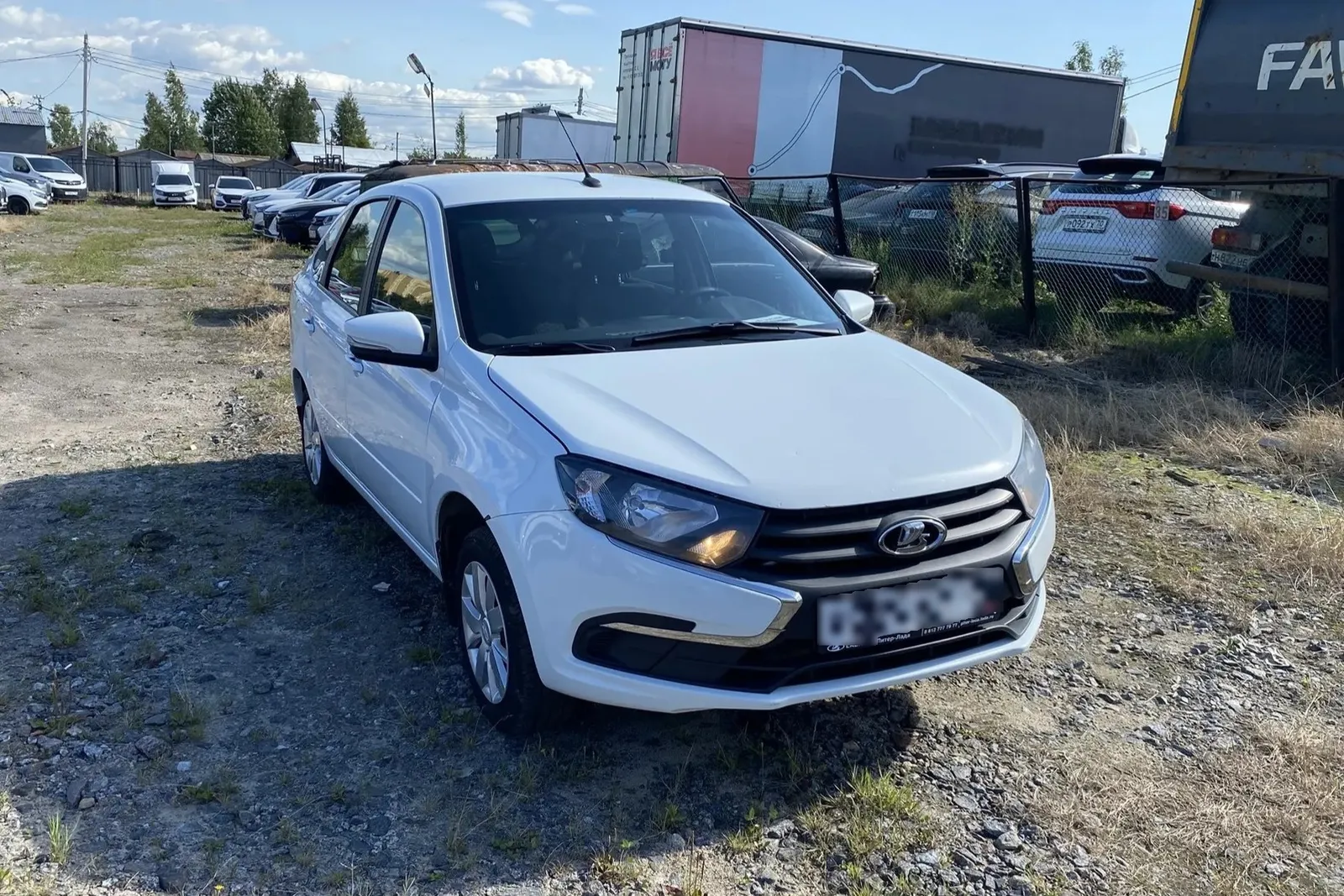 LADA Granta лифтбек, фото 2