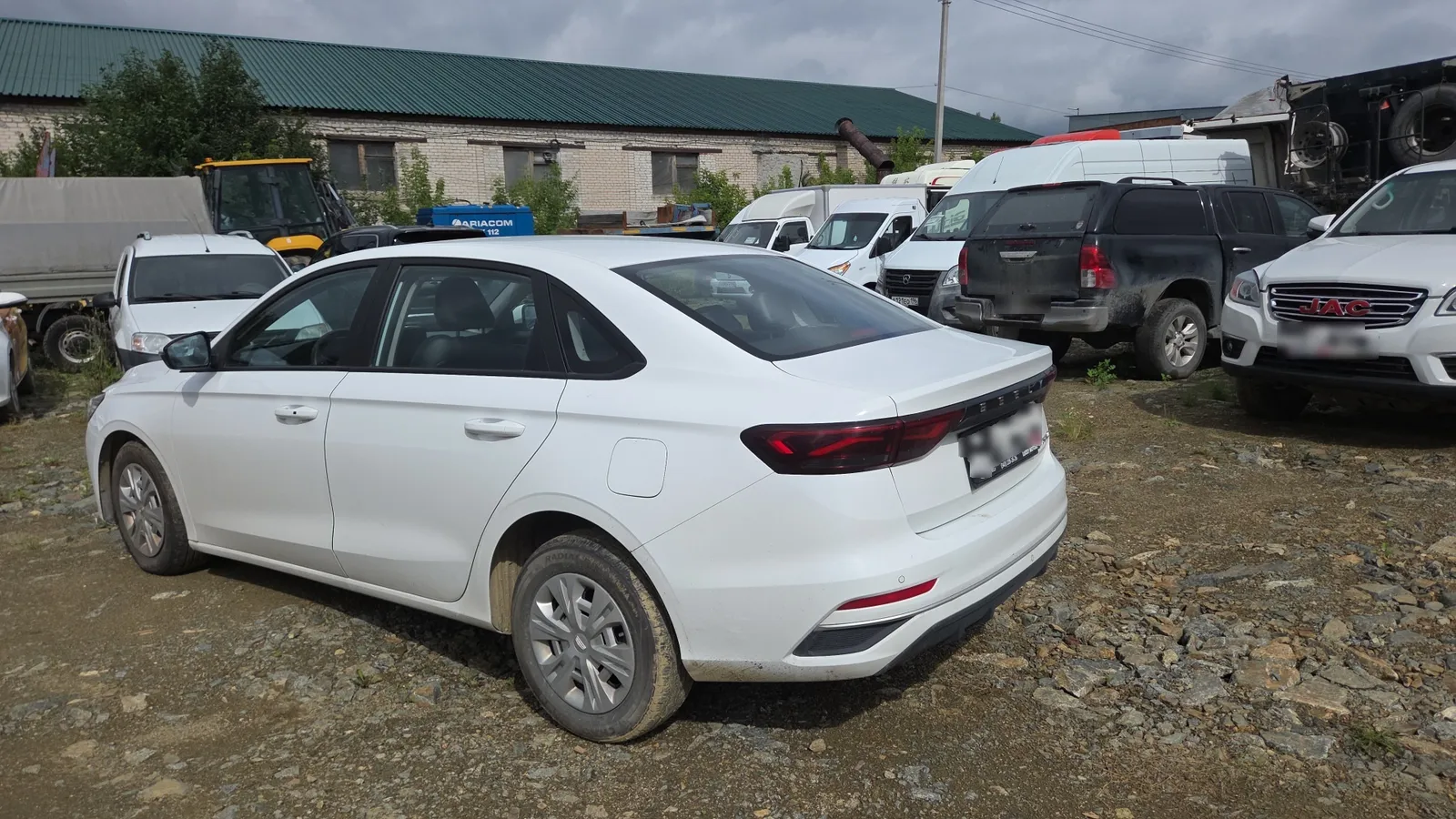 Geely EMGRAND, фото 4