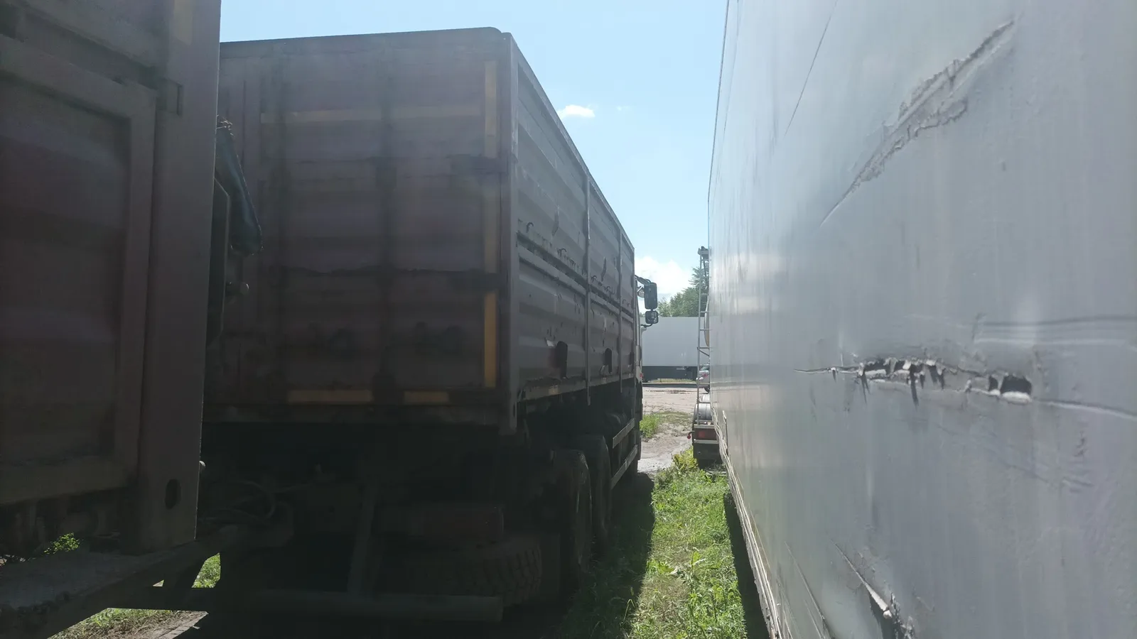 Автомастер 5589* на шасси FAW CA 3250 6x4 Зерновоз, фото 3