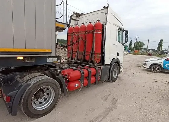 Scania Тягач SCANIA R4X200 R410, фото 4