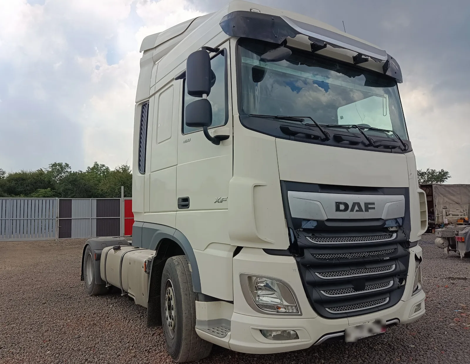 DAF XF 4x2 Седельный тягач, фото 2