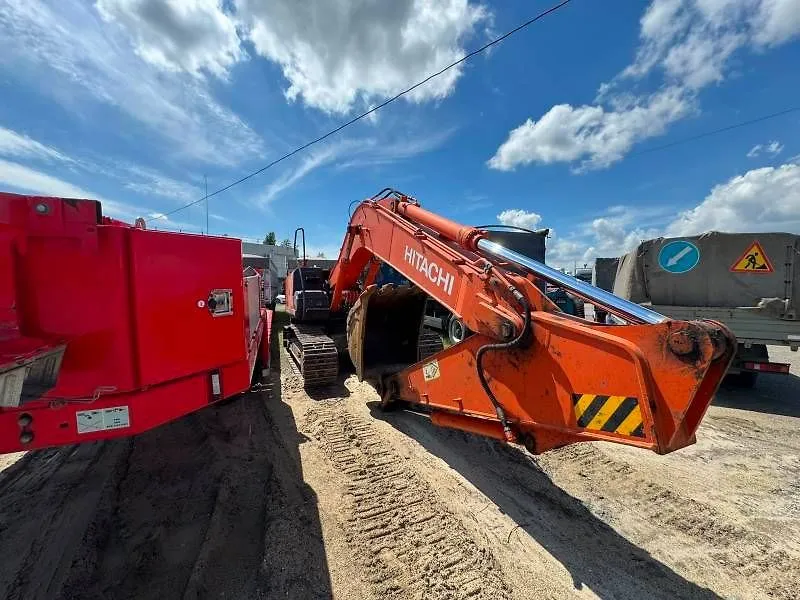 HITACHI ZX180 Экскаватор, фото 2