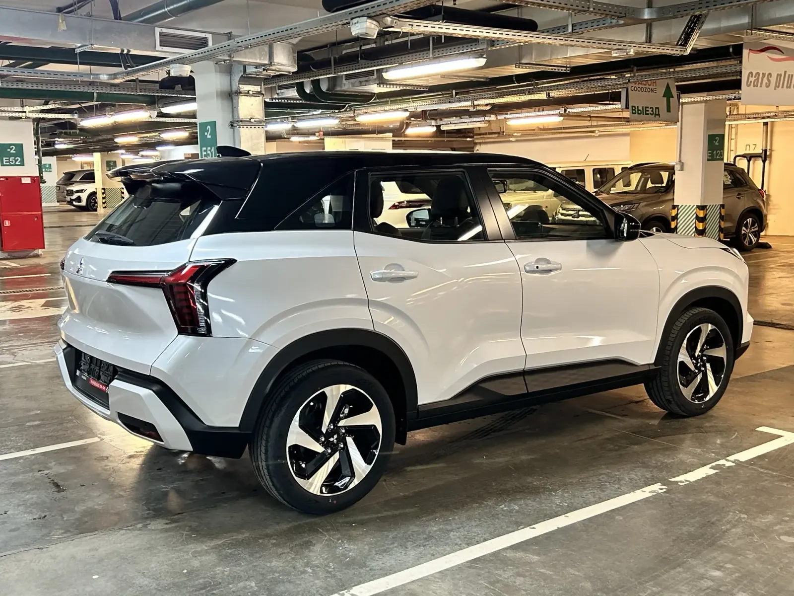 Mitsubishi Xforce Blue, фото 5