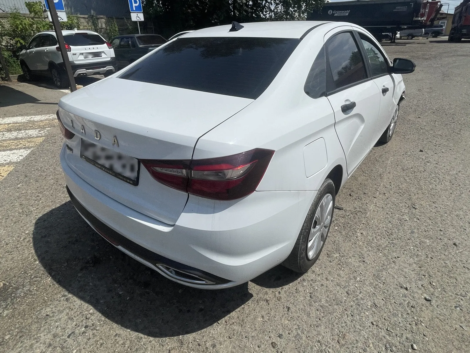 LADA Vesta седан, фото 3