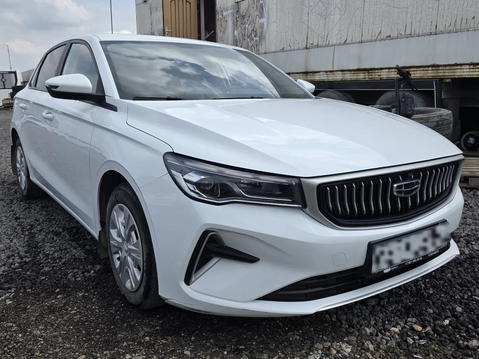 Geely EMGRAND, фото 2