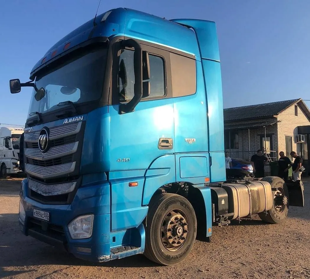 Foton AUMAN 4x2 Седельный тягач, фото 3