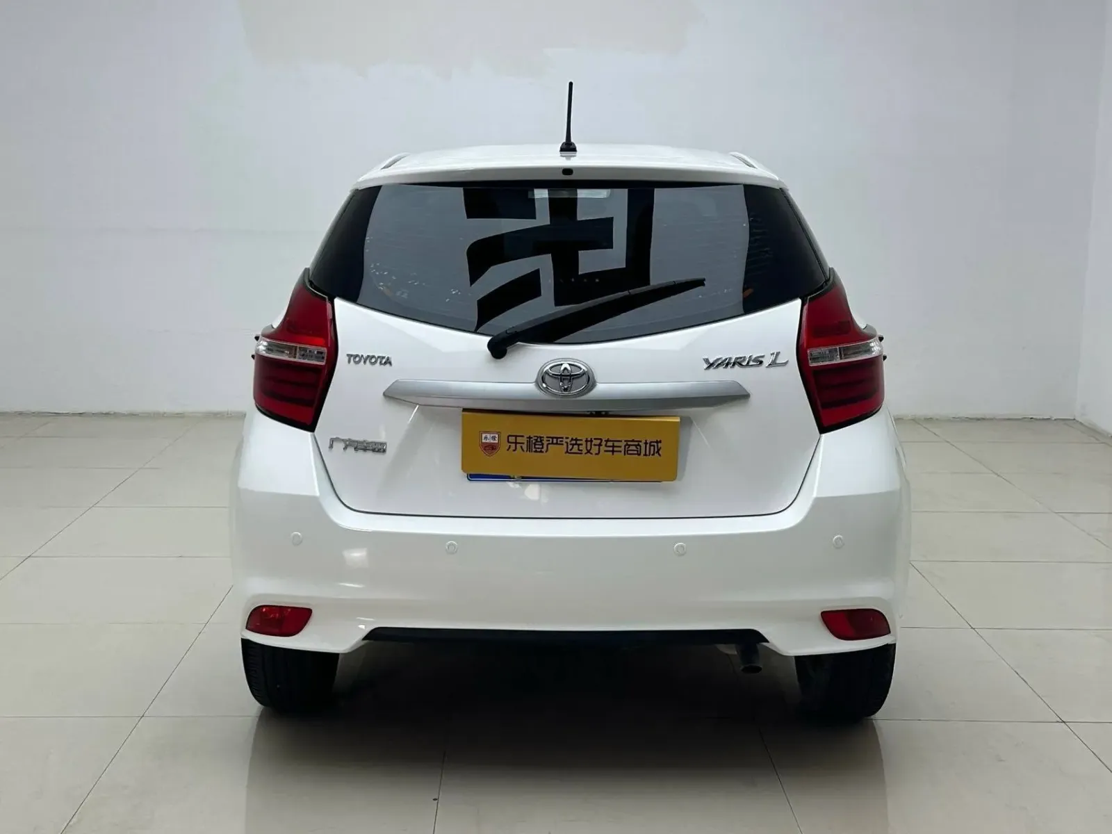 Toyota Yaris Leading, фото 5