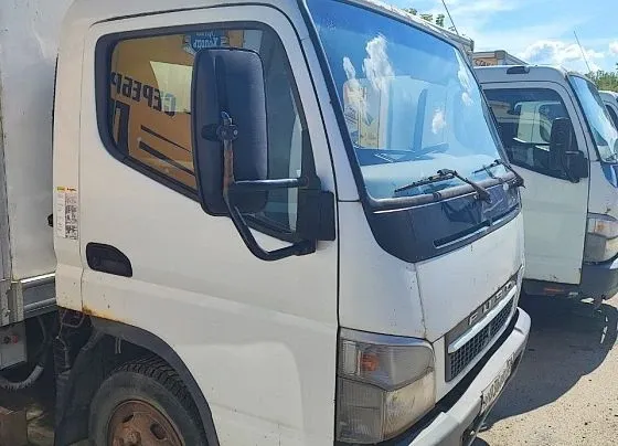 Mitsubishi Fuso Canter, фото 3