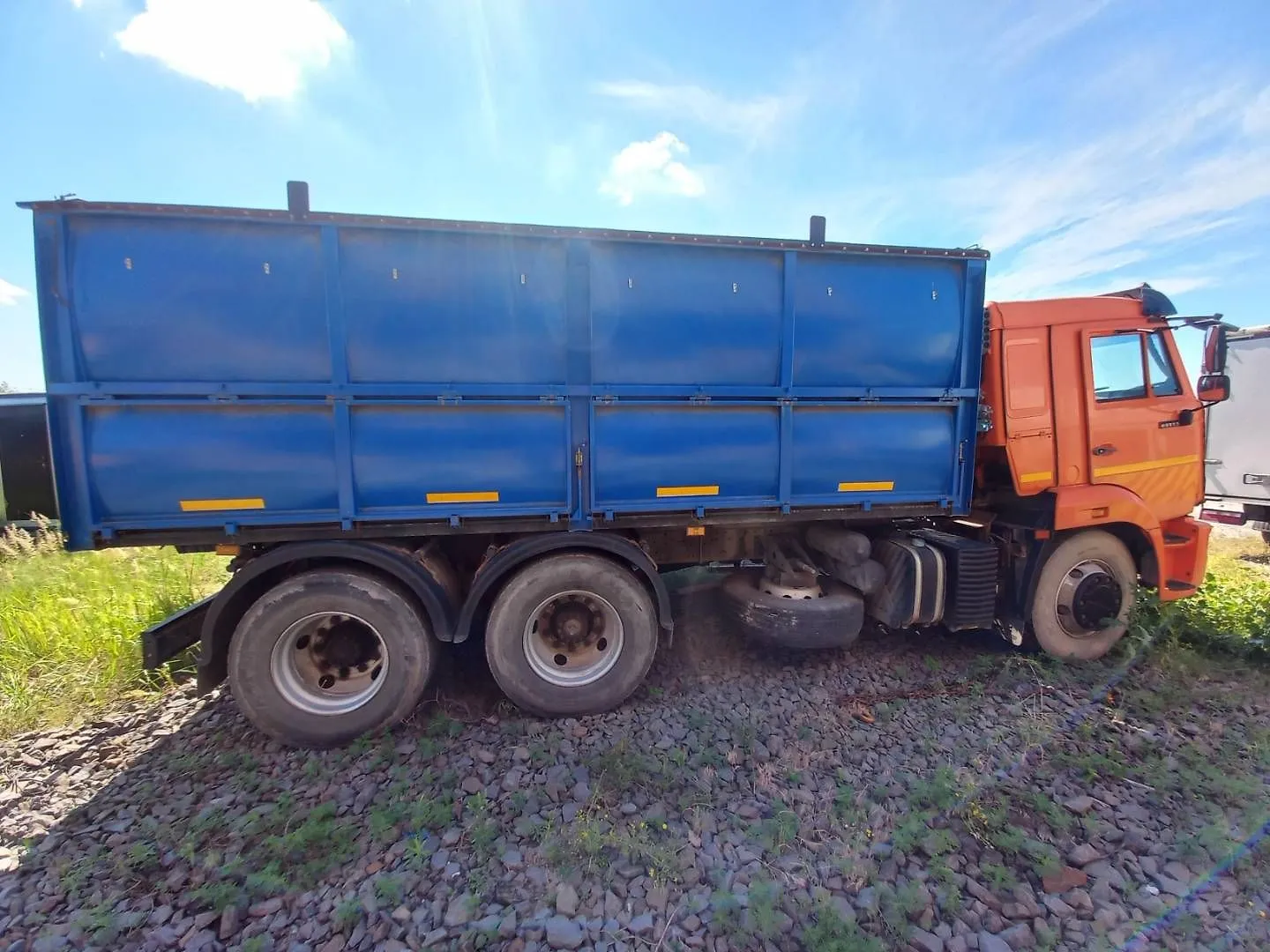 КАМАЗ 65115 6x4 Зерновоз, фото 4
