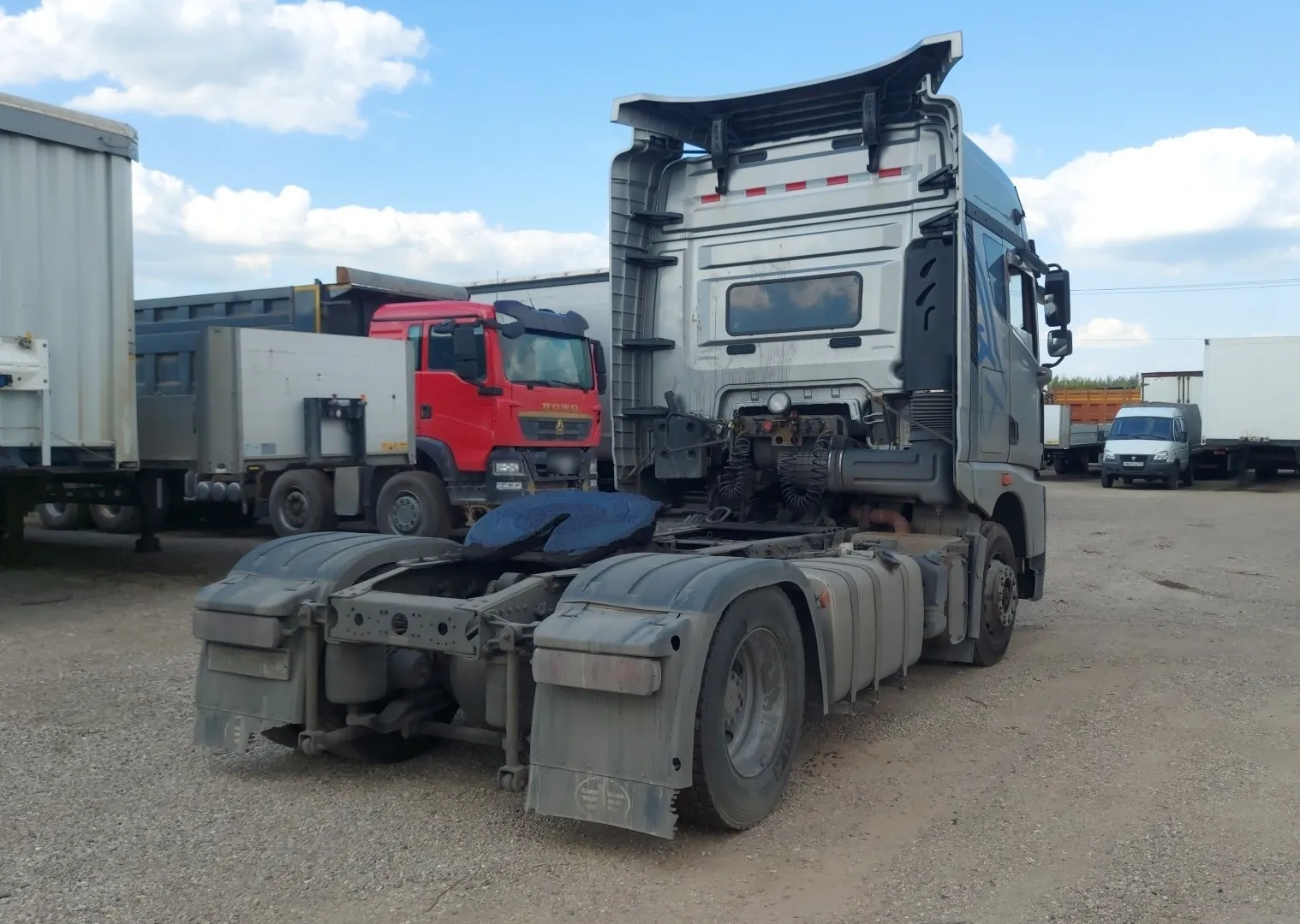 FAW JH6 4x2 Седельный тягач, фото 3