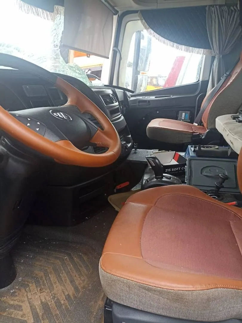 Foton AUMAN 4x2 Седельный тягач, фото 5